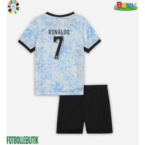 Portugal Cristiano Ronaldo #7 Bortaställ Barn EM 2024 Kortärmad (+ Korta byxor)
